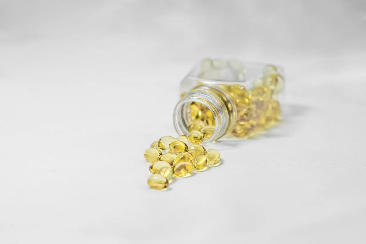 thermometer, medications, tablets-1539191.jpg